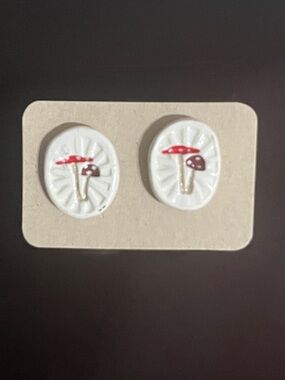 Cute Mushroom Ceramic Stud Earrings in White and Red